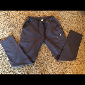 Figs scrubs yola charcoal size small